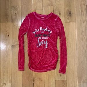 Christmas Maternity Tee (pregnancy announcement)
